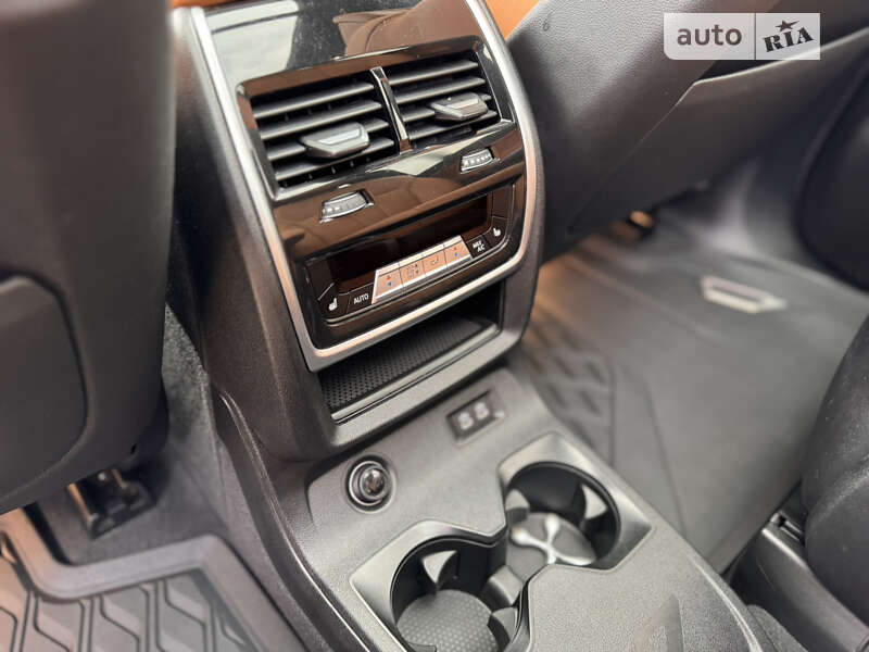 Внедорожник / Кроссовер BMW X7 2021 в Ровно