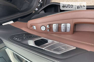 Внедорожник / Кроссовер BMW X7 2022 в 