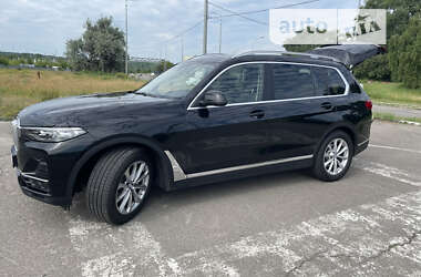 Внедорожник / Кроссовер BMW X7 2022 в 