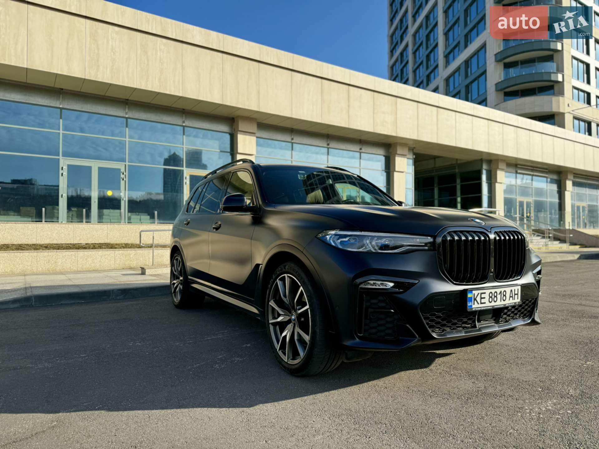 2020 BMW X7 - мініатюра 19