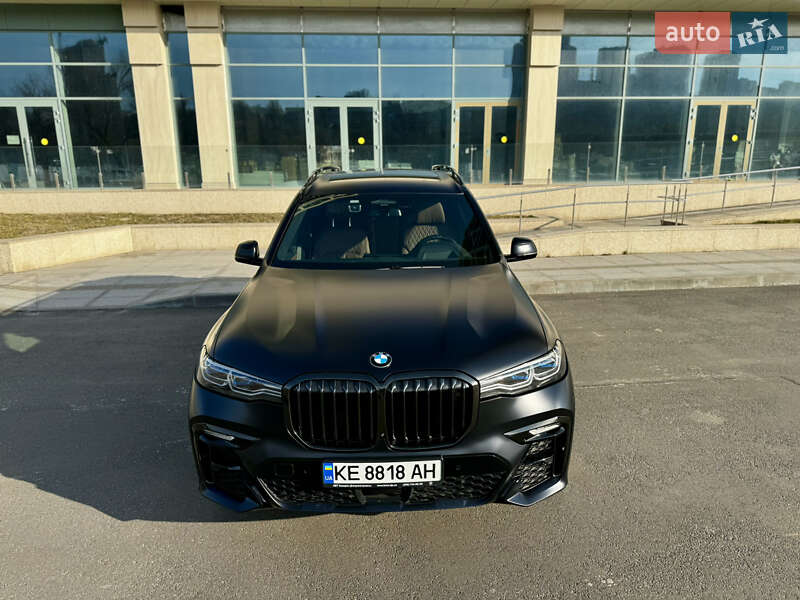 Позашляховик / Кросовер BMW X7 2020 в Дніпрі