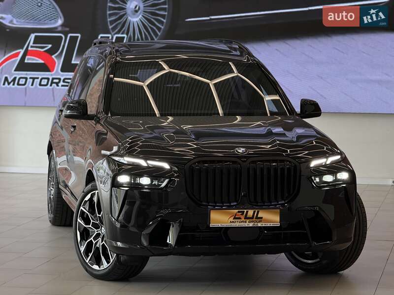 Внедорожник / Кроссовер BMW X7 2023 в Одессе