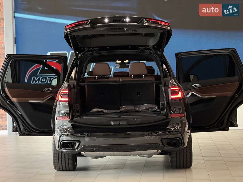 Внедорожник / Кроссовер BMW X7 2023 в Одессе