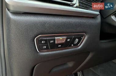 Внедорожник / Кроссовер BMW X7 2021 в 