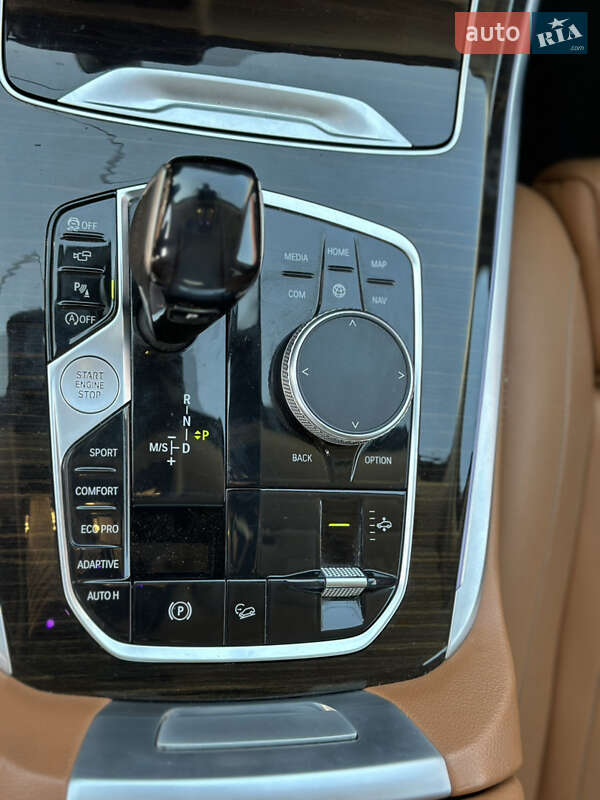 Внедорожник / Кроссовер BMW X7 2019 в Стрые