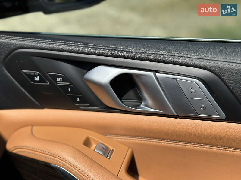 Внедорожник / Кроссовер BMW X7 2019 в Стрые