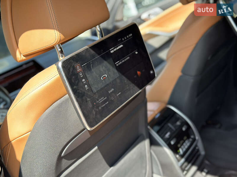 Внедорожник / Кроссовер BMW X7 2019 в Стрые