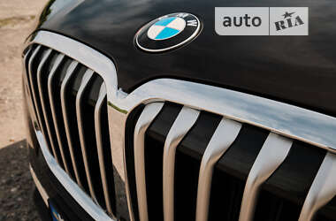 Внедорожник / Кроссовер BMW X7 2019 в Ужгороде