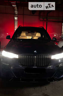 Внедорожник / Кроссовер BMW X7 2020 в Киеве