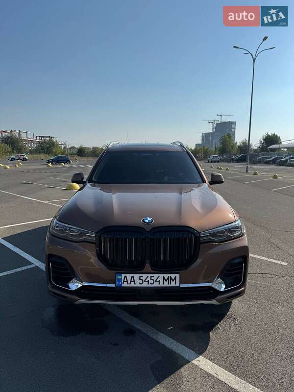 BMW X7 2020