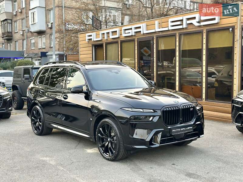 Внедорожник / Кроссовер BMW X7 2024 в Киеве