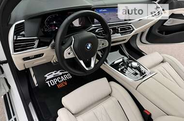 Внедорожник / Кроссовер BMW X7 2022 в Киеве