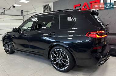 Внедорожник / Кроссовер BMW X7 2024 в 