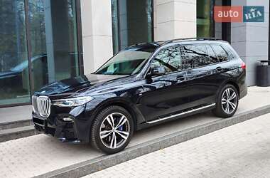 Позашляховик / Кросовер BMW X7 2019 в 