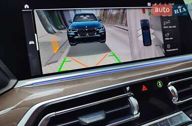 Позашляховик / Кросовер BMW X7 2019 в 
