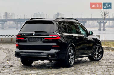 Внедорожник / Кроссовер BMW X7 2024 в Киеве