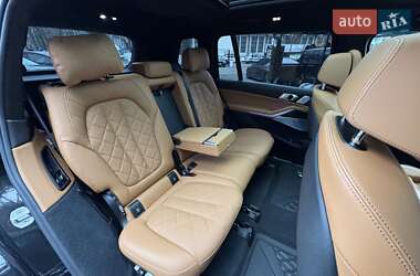 Внедорожник / Кроссовер BMW X7 2022 в Киеве