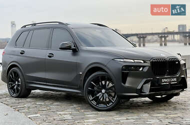 Внедорожник / Кроссовер BMW X7 2022 в Киеве