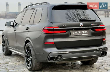 Внедорожник / Кроссовер BMW X7 2022 в Киеве