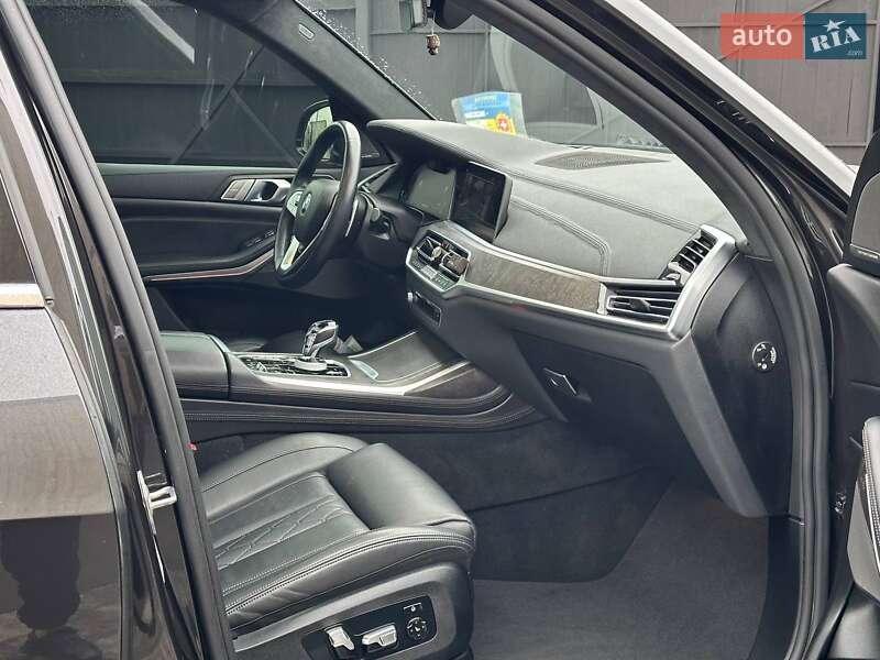 Внедорожник / Кроссовер BMW X7 2020 в Киеве