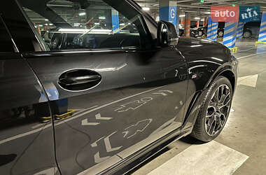 Внедорожник / Кроссовер BMW X7 2023 в 