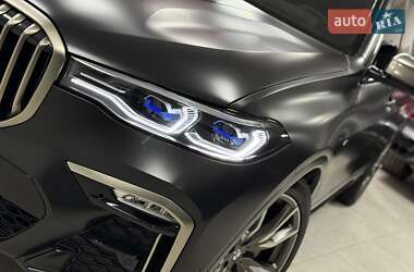 Внедорожник / Кроссовер BMW X7 2022 в 