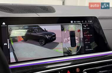 Внедорожник / Кроссовер BMW X7 2022 в 