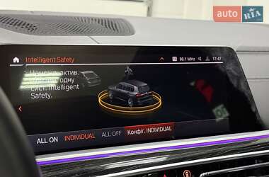 Внедорожник / Кроссовер BMW X7 2022 в 