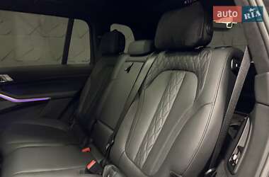 Внедорожник / Кроссовер BMW X7 2022 в 