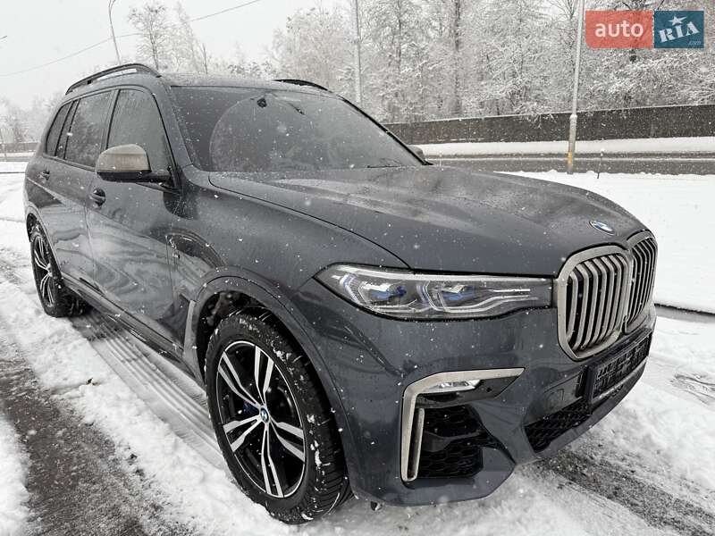 Внедорожник / Кроссовер BMW X7 2020 в Киеве