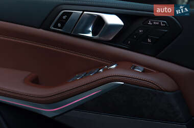 Внедорожник / Кроссовер BMW X7 2023 в 