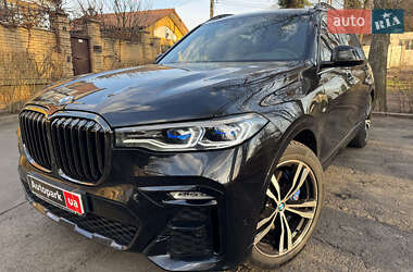 Позашляховик / Кросовер BMW X7 2021 в Києві