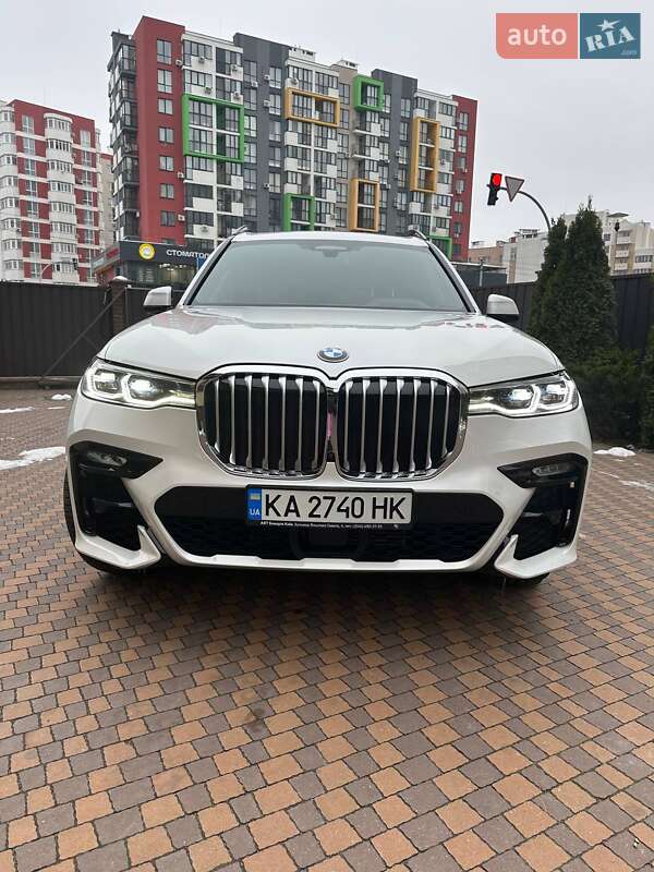 Внедорожник / Кроссовер BMW X7 2022 в Киеве