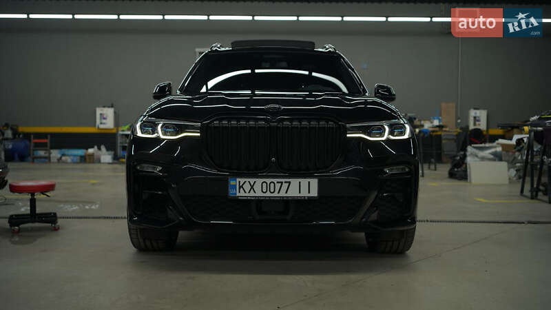 Позашляховик / Кросовер BMW X7 2020 в Києві