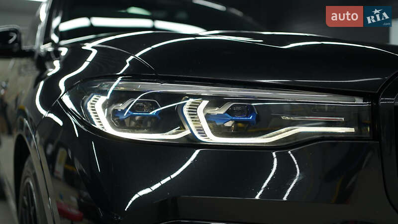 Позашляховик / Кросовер BMW X7 2020 в Києві