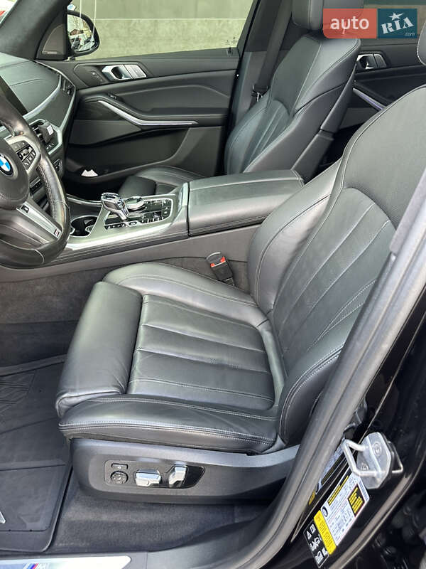Внедорожник / Кроссовер BMW X7 2019 в Одессе