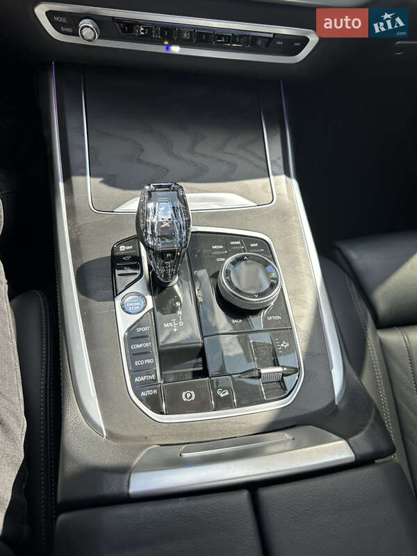 Внедорожник / Кроссовер BMW X7 2019 в Одессе