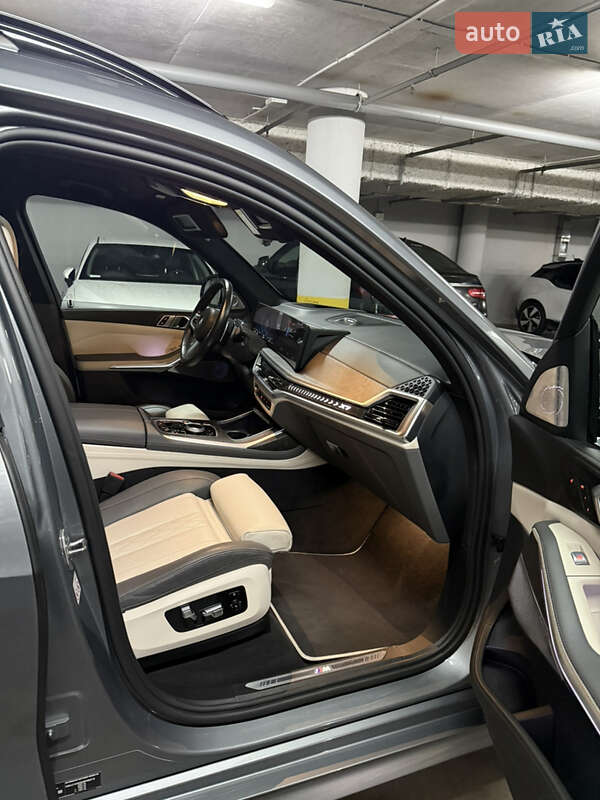 Внедорожник / Кроссовер BMW X7 2022 в Киеве фото 33 Внедорожник / Кроссовер BMW X7 2022 в Киеве