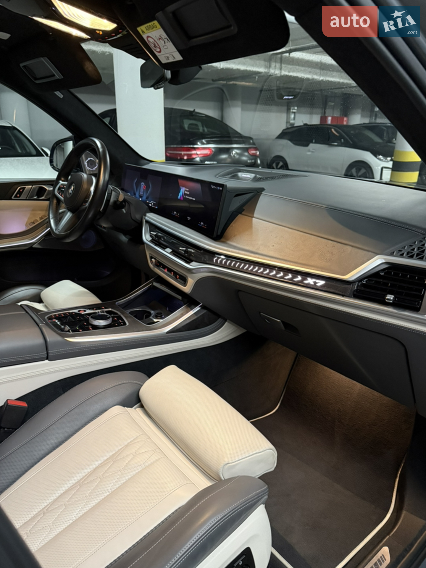 2022 BMW X7 - мініатюра 37