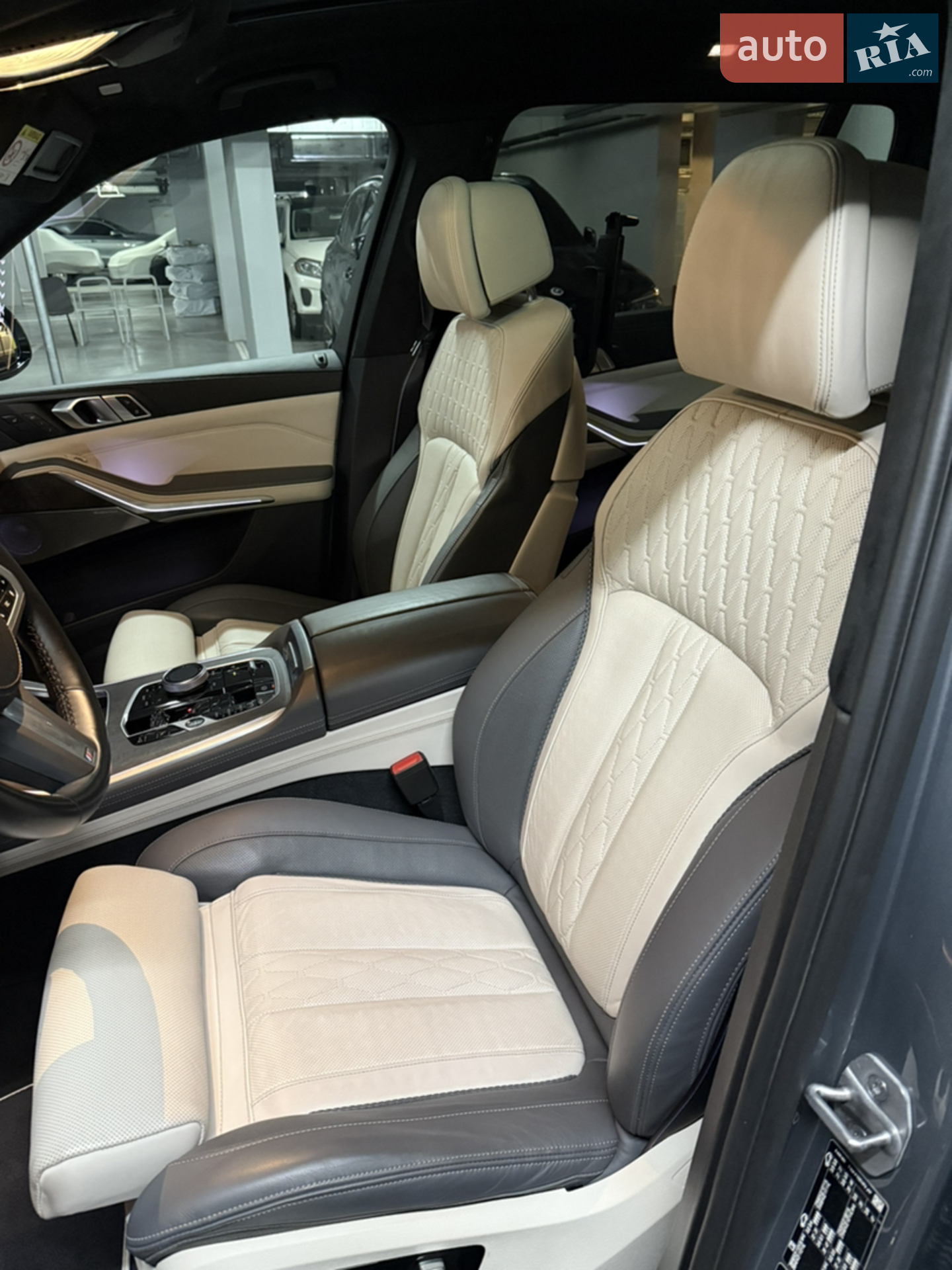 2022 BMW X7 - мініатюра 50