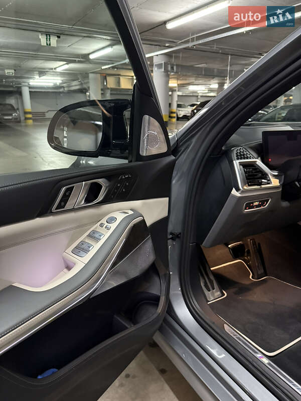 Внедорожник / Кроссовер BMW X7 2022 в Киеве фото 51 Внедорожник / Кроссовер BMW X7 2022 в Киеве