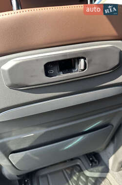 Внедорожник / Кроссовер BMW X7 2024 в 