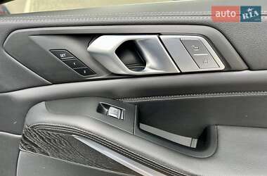 Внедорожник / Кроссовер BMW X7 2019 в 