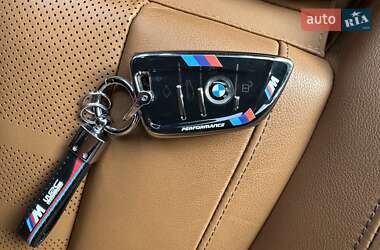 Внедорожник / Кроссовер BMW X7 2021 в 
