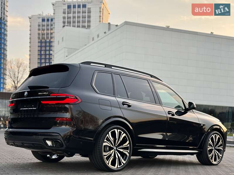Позашляховик / Кросовер BMW X7 2024 в Одесі