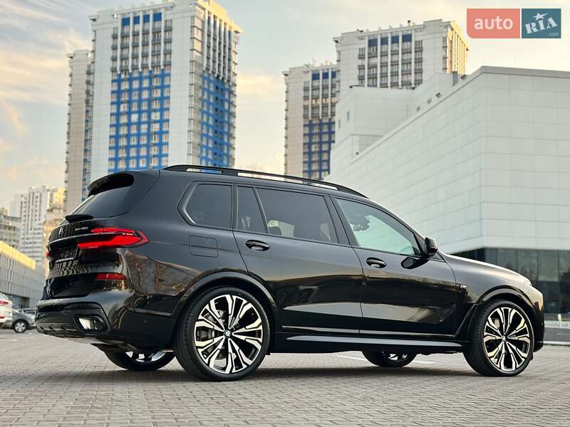 Позашляховик / Кросовер BMW X7 2024 в Одесі