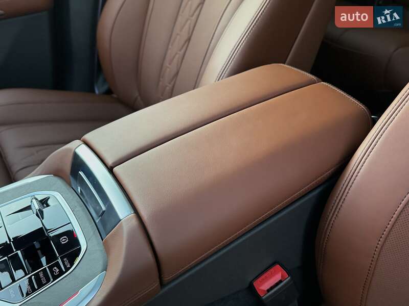 Позашляховик / Кросовер BMW X7 2024 в Одесі