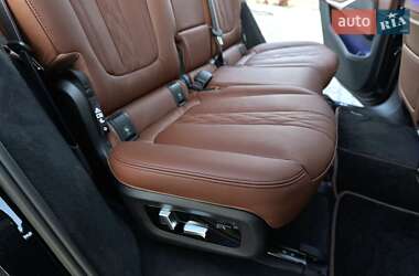 Позашляховик / Кросовер BMW X7 2024 в 