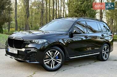 Внедорожник / Кроссовер BMW X7 2021 в 