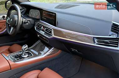 Внедорожник / Кроссовер BMW X7 2021 в 
